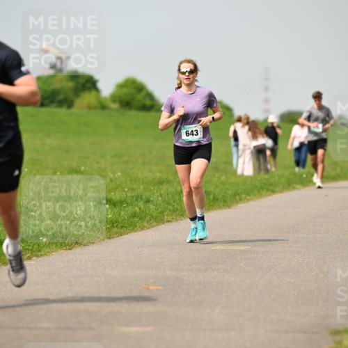 10.05.2026 - 8. Wedeler Halbmarathon Dr. Thomas Lammeyer http://msf.ph/oto/9704732 10.05.2026 11:52:34 Laufen 468, 643 meine-sportfotos.de