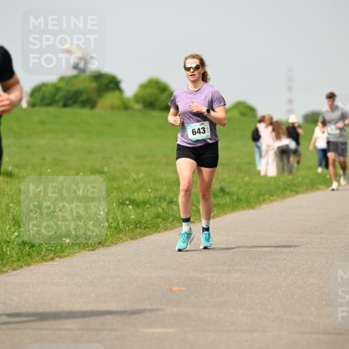 10.05.2026 - 8. Wedeler Halbmarathon Dr. Thomas Lammeyer http://msf.ph/oto/9704742 10.05.2026 11:52:34 Laufen 468, 643 meine-sportfotos.de