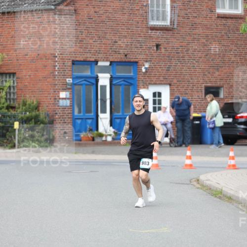 10.05.2026 - 8. Wedeler Halbmarathon Andreas Tolksdorf http://msf.ph/oto/9704774 10.05.2026 10:40:48 Laufen 983 meine-sportfotos.de