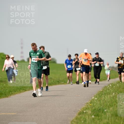 10.05.2026 - 8. Wedeler Halbmarathon Dr. Thomas Lammeyer http://msf.ph/oto/9704831 10.05.2026 11:52:46 Laufen 415 meine-sportfotos.de
