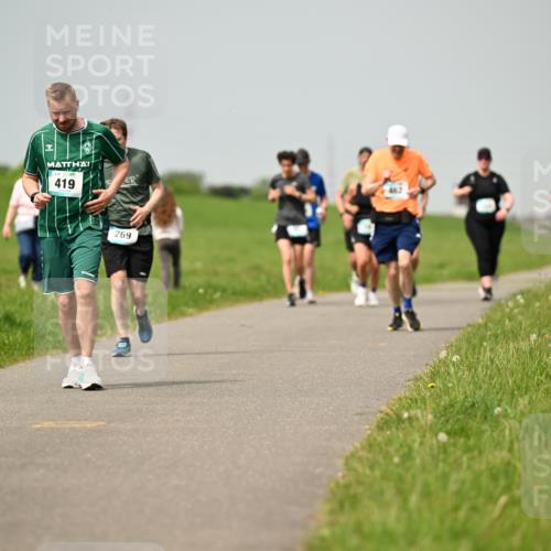 10.05.2026 - 8. Wedeler Halbmarathon Dr. Thomas Lammeyer http://msf.ph/oto/9704868 10.05.2026 11:52:49 Laufen 419, 269 meine-sportfotos.de