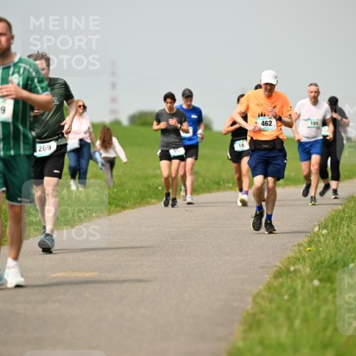 10.05.2026 - 8. Wedeler Halbmarathon Dr. Thomas Lammeyer http://msf.ph/oto/9704897 10.05.2026 11:52:52 Laufen 419, 269, 462, 185 meine-sportfotos.de