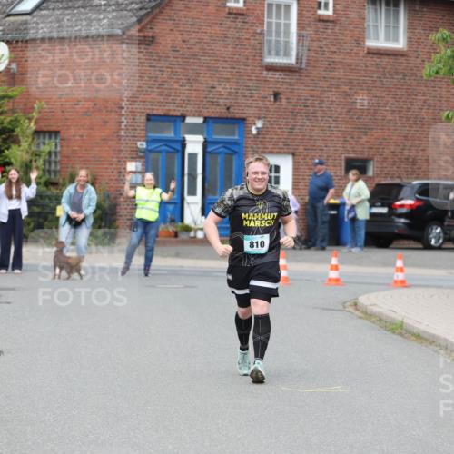 10.05.2026 - 8. Wedeler Halbmarathon Andreas Tolksdorf http://msf.ph/oto/9704900 10.05.2026 10:42:07 Laufen 810 meine-sportfotos.de