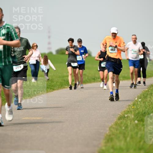 10.05.2026 - 8. Wedeler Halbmarathon Dr. Thomas Lammeyer http://msf.ph/oto/9704903 10.05.2026 11:52:52 Laufen 269, 129, 462, 185, 1002 meine-sportfotos.de