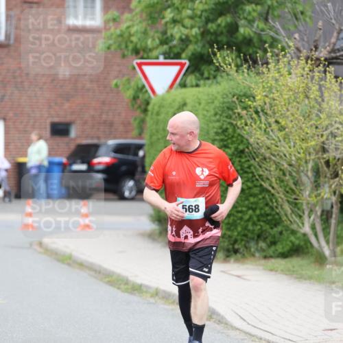 10.05.2026 - 8. Wedeler Halbmarathon Andreas Tolksdorf http://msf.ph/oto/9704940 10.05.2026 10:43:33 Laufen 7, 568 meine-sportfotos.de