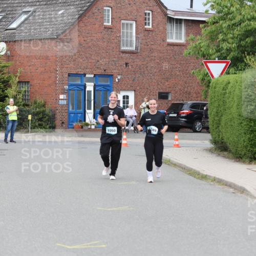 10.05.2026 - 8. Wedeler Halbmarathon Andreas Tolksdorf http://msf.ph/oto/9704990 10.05.2026 10:44:23 Laufen 049, 1050 meine-sportfotos.de