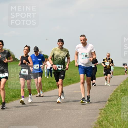 10.05.2026 - 8. Wedeler Halbmarathon Dr. Thomas Lammeyer http://msf.ph/oto/9704998 10.05.2026 11:53:02 Laufen 129, 986, 185, 1002 meine-sportfotos.de