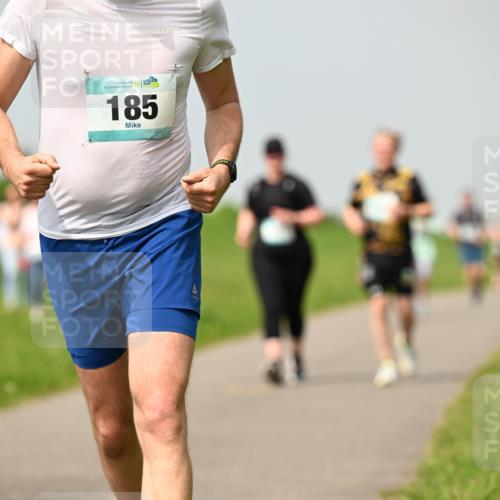 10.05.2026 - 8. Wedeler Halbmarathon Dr. Thomas Lammeyer http://msf.ph/oto/9705012 10.05.2026 11:53:05 Laufen 185 meine-sportfotos.de