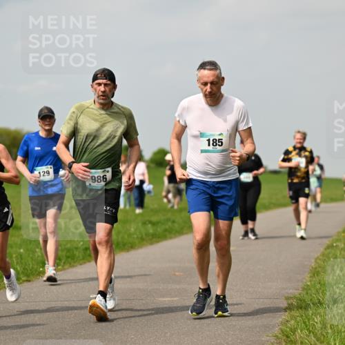10.05.2026 - 8. Wedeler Halbmarathon Dr. Thomas Lammeyer http://msf.ph/oto/9705019 10.05.2026 11:53:04 Laufen 129, 986, 185 meine-sportfotos.de