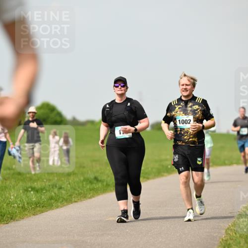 10.05.2026 - 8. Wedeler Halbmarathon Dr. Thomas Lammeyer http://msf.ph/oto/9705023 10.05.2026 11:53:06 Laufen 1002 meine-sportfotos.de