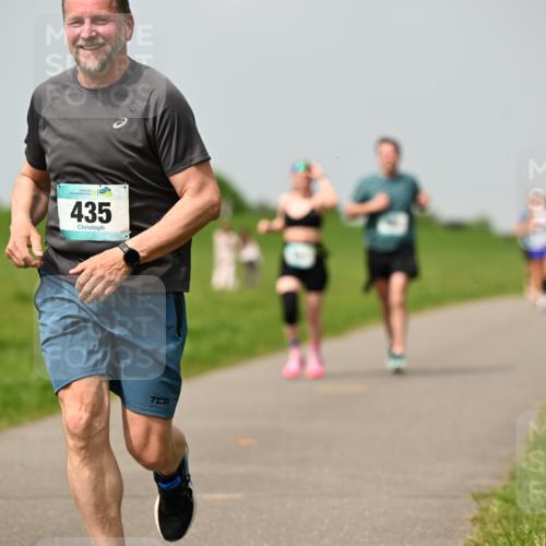 10.05.2026 - 8. Wedeler Halbmarathon Dr. Thomas Lammeyer http://msf.ph/oto/9705114 10.05.2026 11:53:19 Laufen 116, 435 meine-sportfotos.de