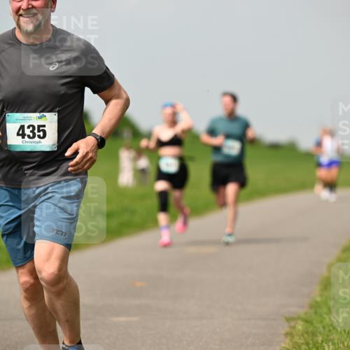 10.05.2026 - 8. Wedeler Halbmarathon Dr. Thomas Lammeyer http://msf.ph/oto/9705116 10.05.2026 11:53:19 Laufen 435 meine-sportfotos.de