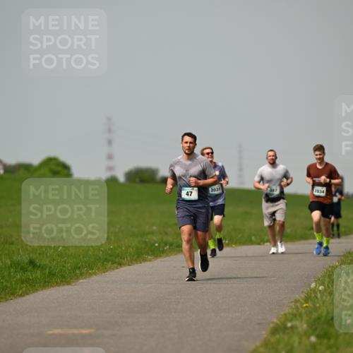 10.05.2026 - 8. Wedeler Halbmarathon Dr. Thomas Lammeyer http://msf.ph/oto/9705283 10.05.2026 11:53:33 Laufen 2031, 2034 meine-sportfotos.de