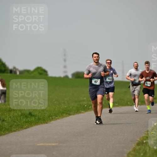 10.05.2026 - 8. Wedeler Halbmarathon Dr. Thomas Lammeyer http://msf.ph/oto/9705290 10.05.2026 11:53:34 Laufen 2031, 2034 meine-sportfotos.de