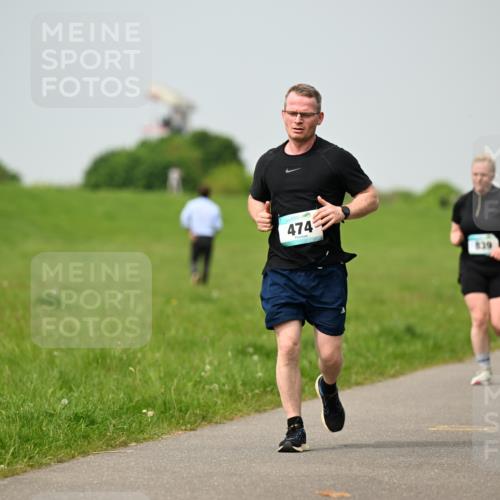 10.05.2026 - 8. Wedeler Halbmarathon Dr. Thomas Lammeyer http://msf.ph/oto/9705414 10.05.2026 11:54:02 Laufen 474, 839 meine-sportfotos.de