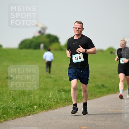10.05.2026 - 8. Wedeler Halbmarathon Dr. Thomas Lammeyer http://msf.ph/oto/9705415 10.05.2026 11:54:02 Laufen 474 meine-sportfotos.de