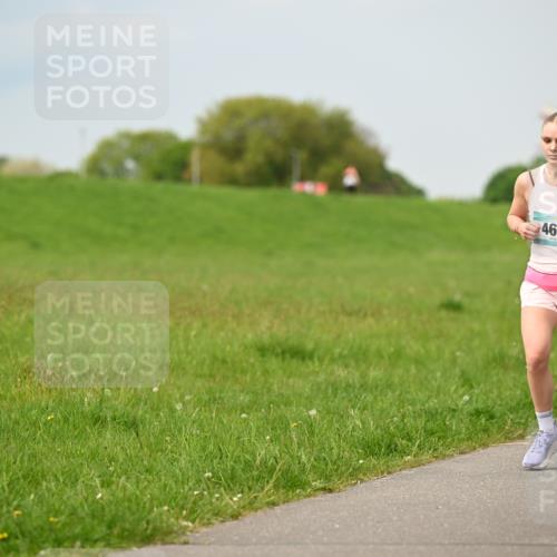 10.05.2026 - 8. Wedeler Halbmarathon Dr. Thomas Lammeyer http://msf.ph/oto/9705482 10.05.2026 11:54:19 Laufen 461 meine-sportfotos.de