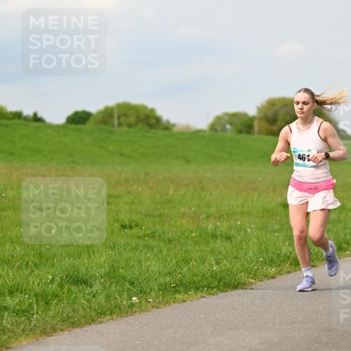 10.05.2026 - 8. Wedeler Halbmarathon Dr. Thomas Lammeyer http://msf.ph/oto/9705497 10.05.2026 11:54:21 Laufen 461 meine-sportfotos.de