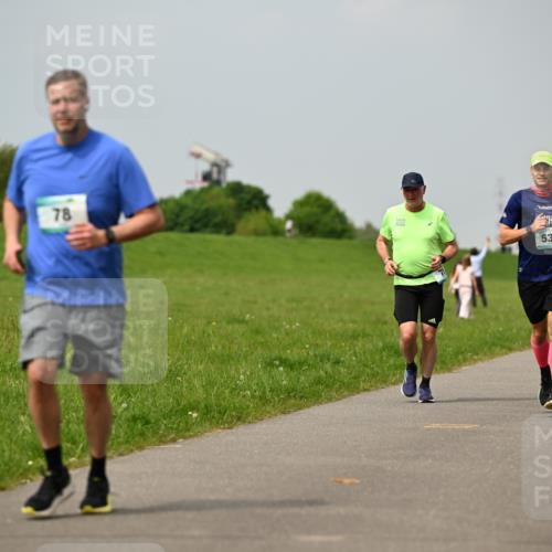10.05.2026 - 8. Wedeler Halbmarathon Dr. Thomas Lammeyer http://msf.ph/oto/9705536 10.05.2026 11:54:37 Laufen 531 meine-sportfotos.de