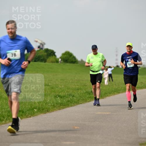 10.05.2026 - 8. Wedeler Halbmarathon Dr. Thomas Lammeyer http://msf.ph/oto/9705539 10.05.2026 11:54:36 Laufen 2026, 531 meine-sportfotos.de