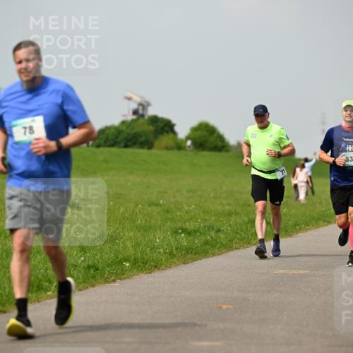 10.05.2026 - 8. Wedeler Halbmarathon Dr. Thomas Lammeyer http://msf.ph/oto/9705541 10.05.2026 11:54:37 Laufen 531 meine-sportfotos.de