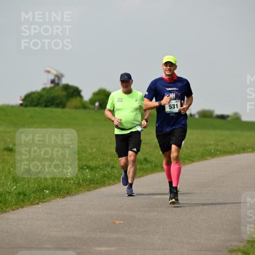 10.05.2026 - 8. Wedeler Halbmarathon Dr. Thomas Lammeyer http://msf.ph/oto/9705543 10.05.2026 11:54:38 Laufen 2026, 531 meine-sportfotos.de