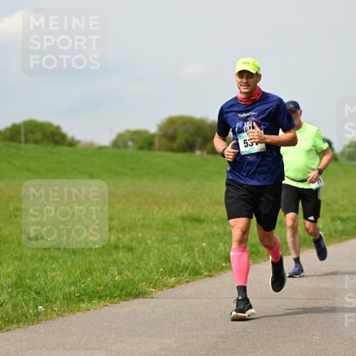 10.05.2026 - 8. Wedeler Halbmarathon Dr. Thomas Lammeyer http://msf.ph/oto/9705561 10.05.2026 11:54:40 Laufen  meine-sportfotos.de