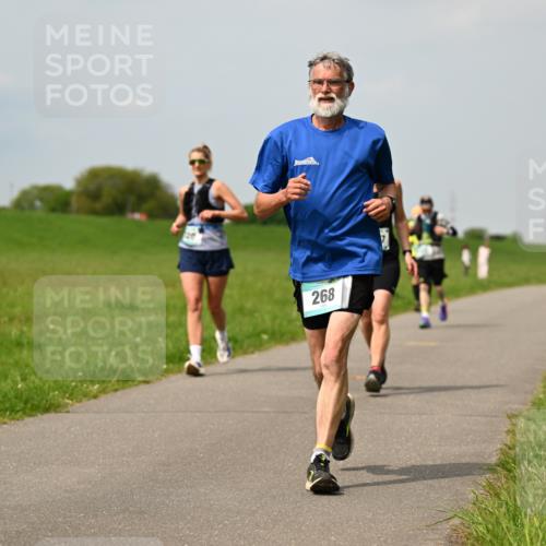 10.05.2026 - 8. Wedeler Halbmarathon Dr. Thomas Lammeyer http://msf.ph/oto/9705623 10.05.2026 11:55:03 Laufen 268 meine-sportfotos.de