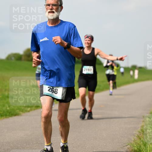 10.05.2026 - 8. Wedeler Halbmarathon Dr. Thomas Lammeyer http://msf.ph/oto/9705630 10.05.2026 11:55:04 Laufen 268, 2197 meine-sportfotos.de