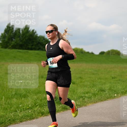 10.05.2026 - 8. Wedeler Halbmarathon Dr. Thomas Lammeyer http://msf.ph/oto/9705859 10.05.2026 11:56:03 Laufen 687 meine-sportfotos.de