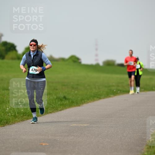 10.05.2026 - 8. Wedeler Halbmarathon Dr. Thomas Lammeyer http://msf.ph/oto/9705907 10.05.2026 11:56:19 Laufen 476 meine-sportfotos.de