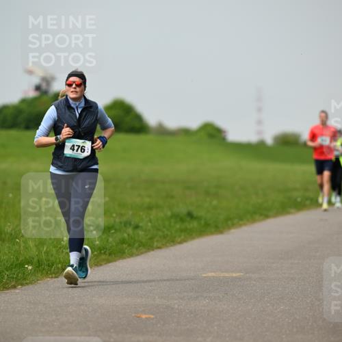 10.05.2026 - 8. Wedeler Halbmarathon Dr. Thomas Lammeyer http://msf.ph/oto/9705914 10.05.2026 11:56:20 Laufen 476 meine-sportfotos.de