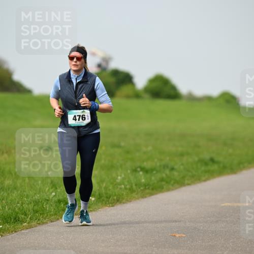 10.05.2026 - 8. Wedeler Halbmarathon Dr. Thomas Lammeyer http://msf.ph/oto/9705921 10.05.2026 11:56:21 Laufen 476 meine-sportfotos.de