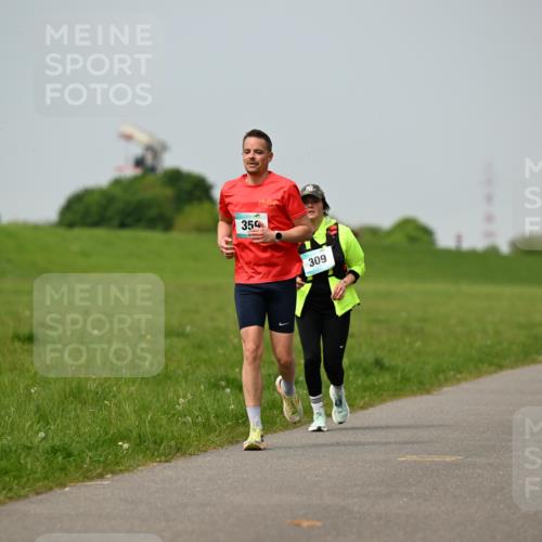 10.05.2026 - 8. Wedeler Halbmarathon Dr. Thomas Lammeyer http://msf.ph/oto/9705928 10.05.2026 11:56:30 Laufen 359, 309 meine-sportfotos.de