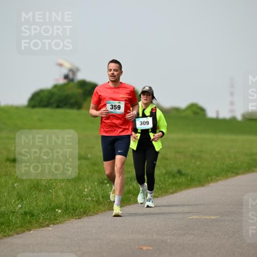 10.05.2026 - 8. Wedeler Halbmarathon Dr. Thomas Lammeyer http://msf.ph/oto/9705932 10.05.2026 11:56:31 Laufen 359, 309 meine-sportfotos.de