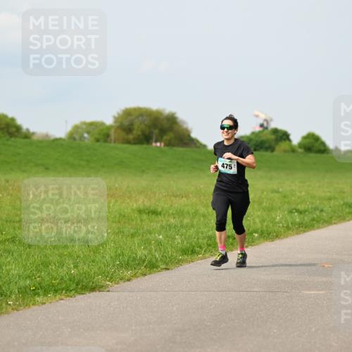 10.05.2026 - 8. Wedeler Halbmarathon Dr. Thomas Lammeyer http://msf.ph/oto/9705985 10.05.2026 11:56:52 Laufen 4755 meine-sportfotos.de