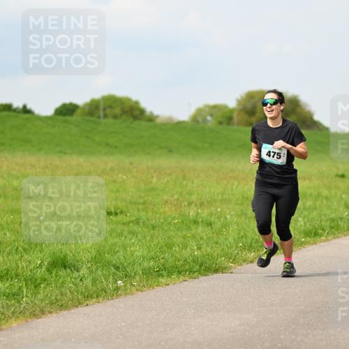 10.05.2026 - 8. Wedeler Halbmarathon Dr. Thomas Lammeyer http://msf.ph/oto/9705996 10.05.2026 11:56:53 Laufen 475 meine-sportfotos.de