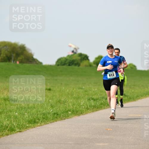 10.05.2026 - 8. Wedeler Halbmarathon Dr. Thomas Lammeyer http://msf.ph/oto/9706012 10.05.2026 11:56:57 Laufen 612 meine-sportfotos.de