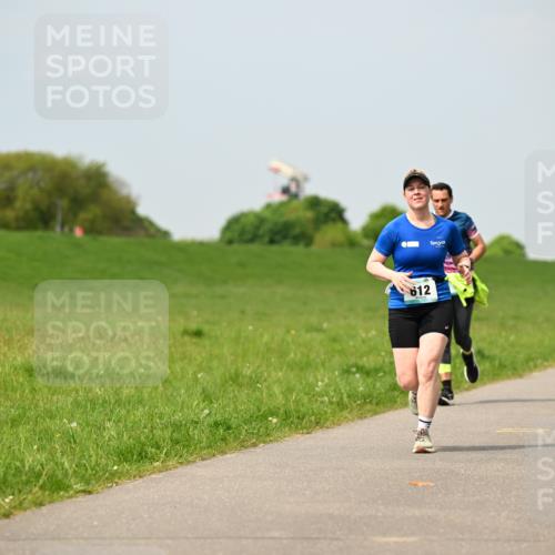 10.05.2026 - 8. Wedeler Halbmarathon Dr. Thomas Lammeyer http://msf.ph/oto/9706016 10.05.2026 11:56:58 Laufen 612 meine-sportfotos.de