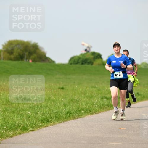 10.05.2026 - 8. Wedeler Halbmarathon Dr. Thomas Lammeyer http://msf.ph/oto/9706017 10.05.2026 11:56:58 Laufen 612 meine-sportfotos.de