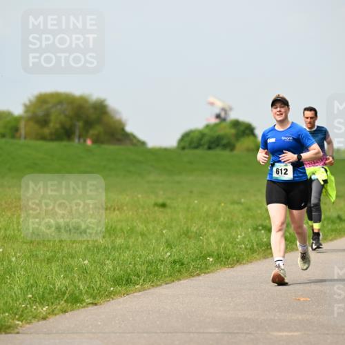 10.05.2026 - 8. Wedeler Halbmarathon Dr. Thomas Lammeyer http://msf.ph/oto/9706018 10.05.2026 11:56:58 Laufen 612 meine-sportfotos.de