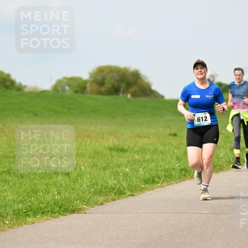 10.05.2026 - 8. Wedeler Halbmarathon Dr. Thomas Lammeyer http://msf.ph/oto/9706027 10.05.2026 11:56:59 Laufen 612 meine-sportfotos.de