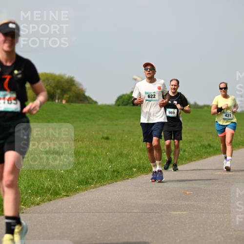 10.05.2026 - 8. Wedeler Halbmarathon Dr. Thomas Lammeyer http://msf.ph/oto/9706529 10.05.2026 11:58:01 Laufen 2765, 622, 969, 431 meine-sportfotos.de