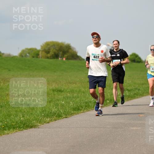 10.05.2026 - 8. Wedeler Halbmarathon Dr. Thomas Lammeyer http://msf.ph/oto/9706545 10.05.2026 11:58:02 Laufen 622, 431 meine-sportfotos.de