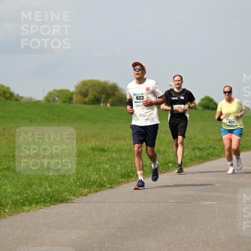 10.05.2026 - 8. Wedeler Halbmarathon Dr. Thomas Lammeyer http://msf.ph/oto/9706548 10.05.2026 11:58:02 Laufen 622, 431 meine-sportfotos.de