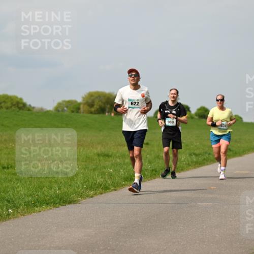 10.05.2026 - 8. Wedeler Halbmarathon Dr. Thomas Lammeyer http://msf.ph/oto/9706553 10.05.2026 11:58:02 Laufen 622, 969, 431 meine-sportfotos.de