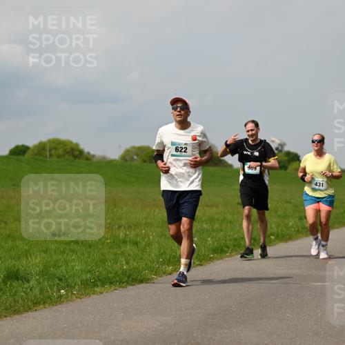 10.05.2026 - 8. Wedeler Halbmarathon Dr. Thomas Lammeyer http://msf.ph/oto/9706569 10.05.2026 11:58:03 Laufen 622, 965, 431 meine-sportfotos.de
