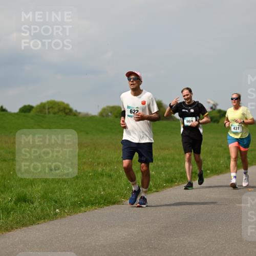 10.05.2026 - 8. Wedeler Halbmarathon Dr. Thomas Lammeyer http://msf.ph/oto/9706573 10.05.2026 11:58:03 Laufen 622, 969, 431 meine-sportfotos.de