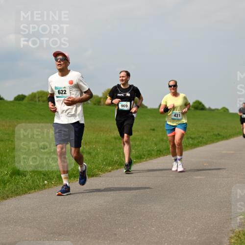 10.05.2026 - 8. Wedeler Halbmarathon Dr. Thomas Lammeyer http://msf.ph/oto/9706578 10.05.2026 11:58:04 Laufen 622, 969, 431 meine-sportfotos.de