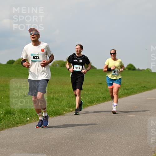10.05.2026 - 8. Wedeler Halbmarathon Dr. Thomas Lammeyer http://msf.ph/oto/9706581 10.05.2026 11:58:04 Laufen 622, 969, 431 meine-sportfotos.de